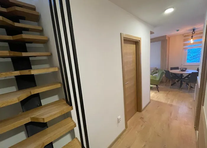 Jahor Superior 16 “minja” شقة ياهورينا