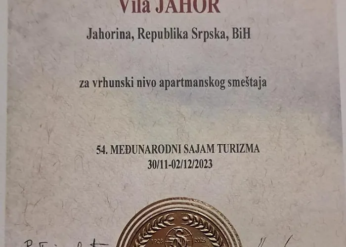 Jahor Superior 16 “minja” شقة ياهورينا